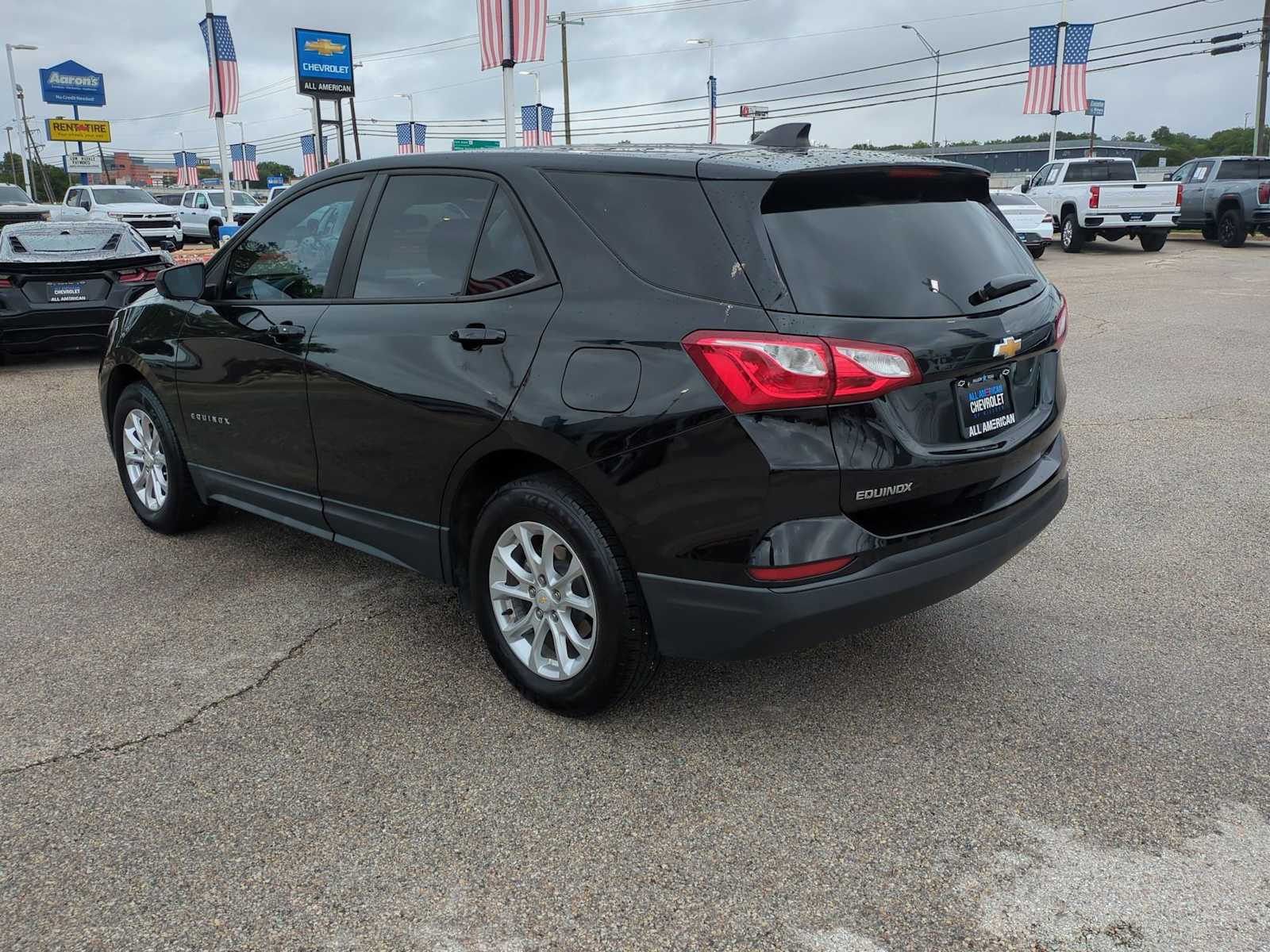 Used 2020 Chevrolet Equinox LS w/ LS Convenience Package FWD image 6