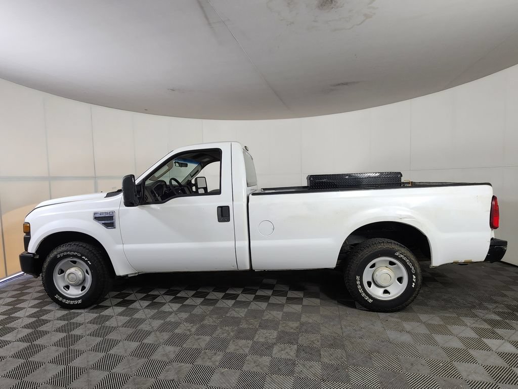 Used 2008 Ford F250 XL RWD image 4