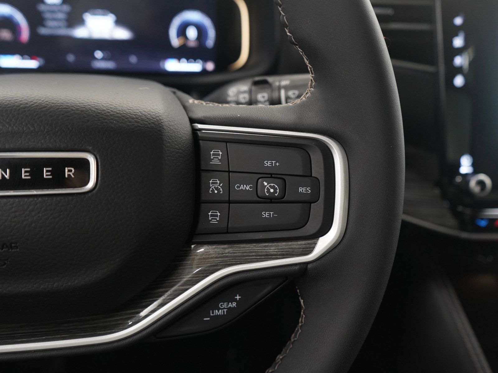 Used 2022 Jeep Wagoneer Series II w/ Premium Group I image 25