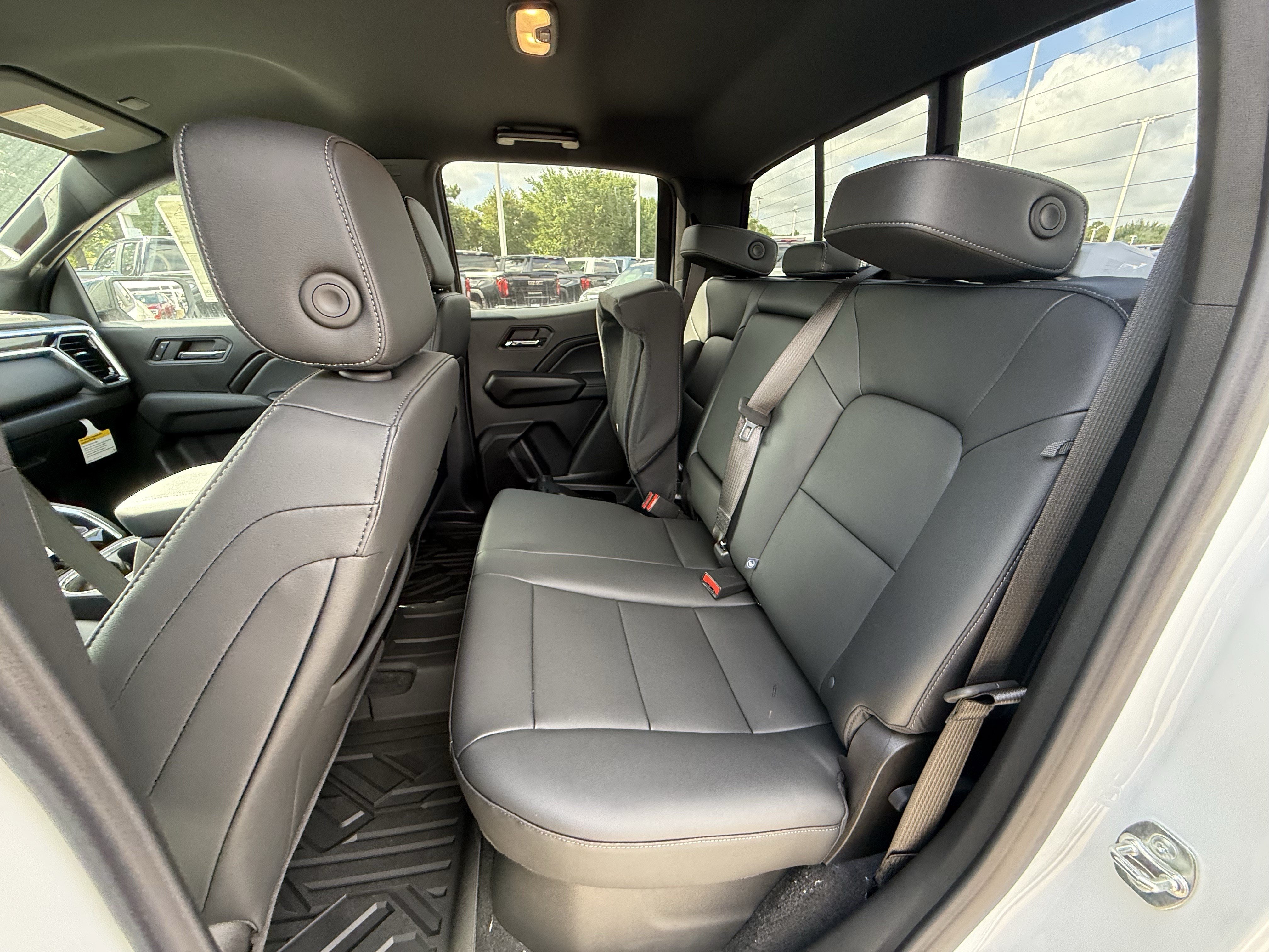 New 2026 GMC Canyon Elevation w/ Convenience Package RWD image 16