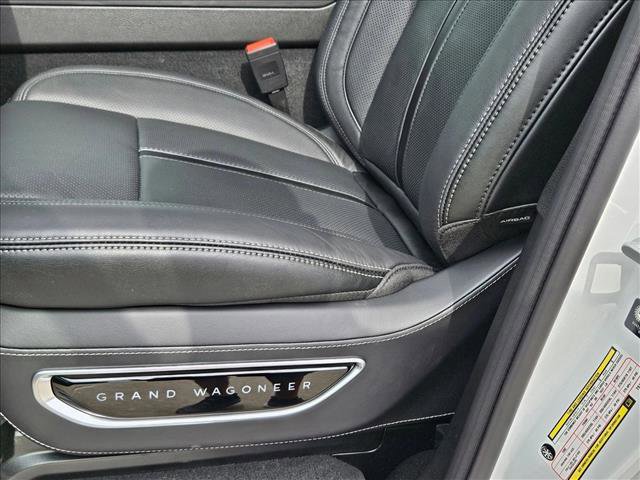New 2026 Jeep Grand Wagoneer Summit image 4