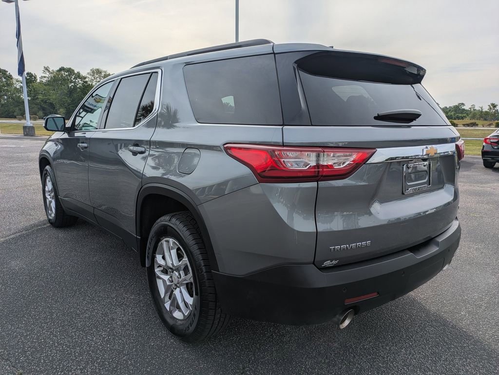 Used 2020 Chevrolet Traverse LT FWD image 8