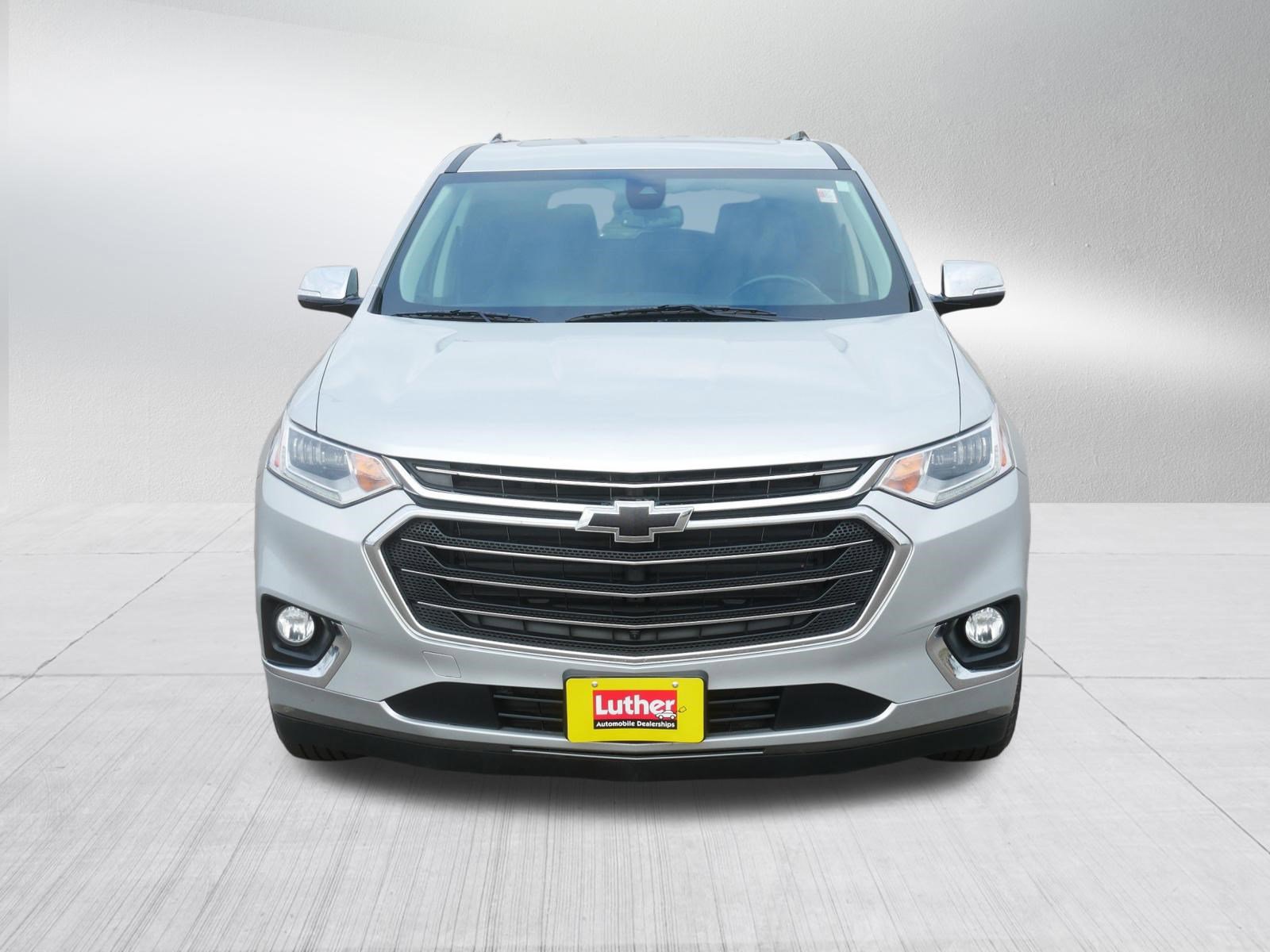 Used 2019 Chevrolet Traverse Premier AWD/4WD image 2