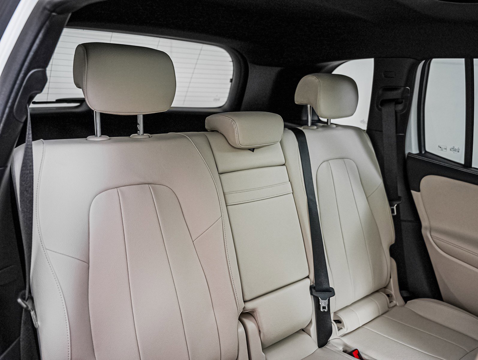 Certified 2026 Mercedes-Benz GLB 250 image 14