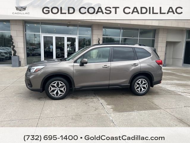 Used 2019 Subaru Forester Premium image 2