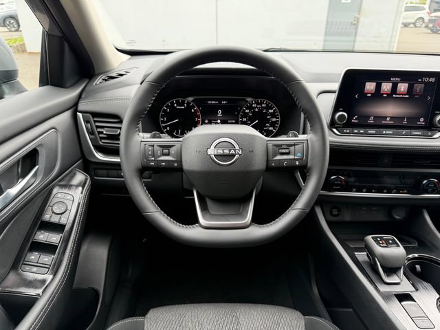 New 2026 Nissan Rogue SV AWD/4WD image 17