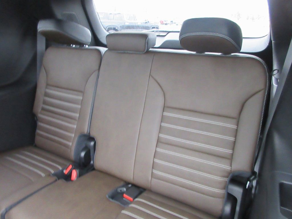 New 2026 GMC Acadia Denali Ultimate image 16