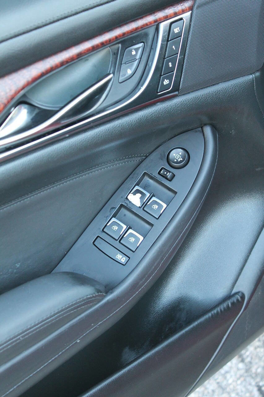Used 2017 Cadillac CTS Luxury image 14
