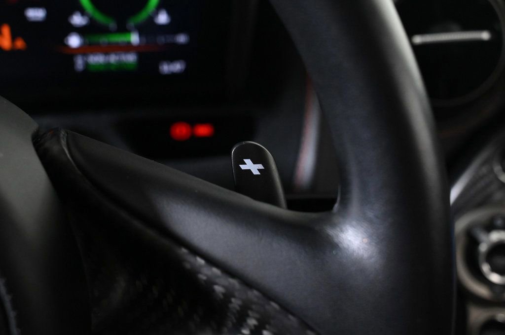 Used 2018 McLaren 720S Performance image 20