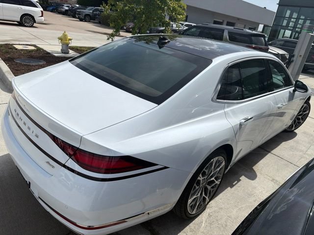 Used 2024 Genesis G90 3.5T AWD/4WD image 3