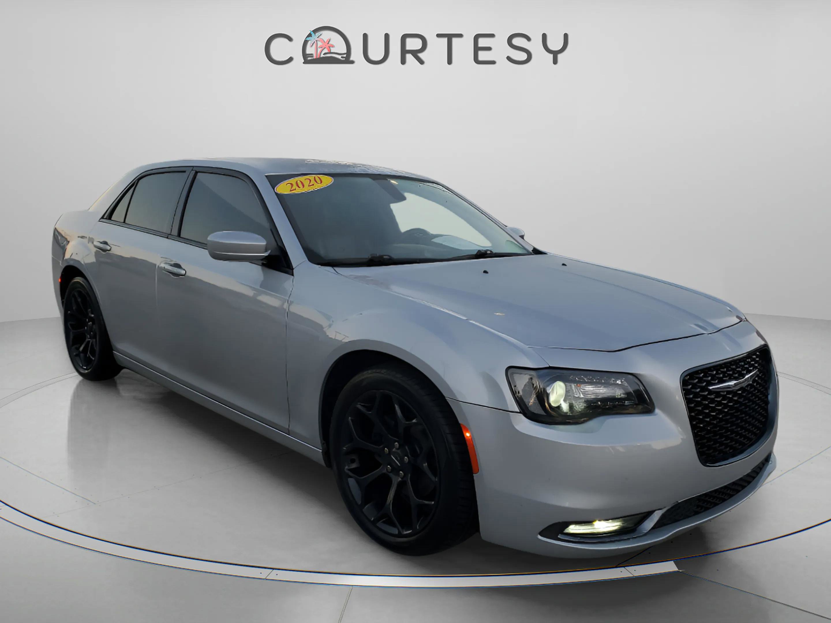 Certified 2020 Chrysler 300 S image 4