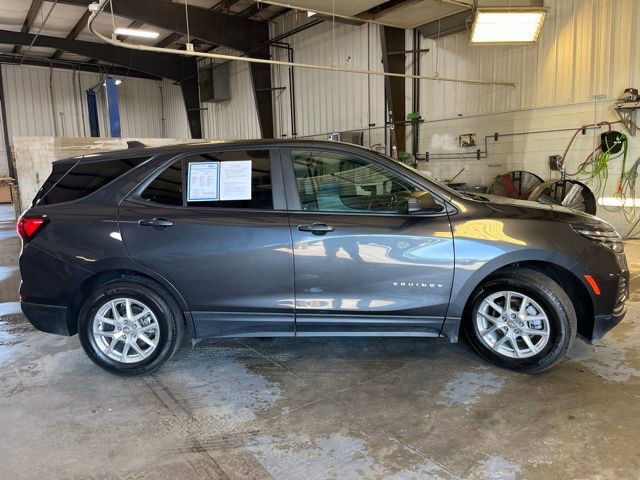 Used 2022 Chevrolet Equinox LS w/ LS Convenience Package FWD image 7