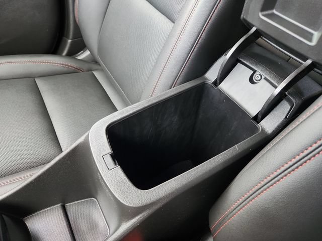 Used 2024 Chevrolet Trax RS w/ Sunroof Package FWD image 46