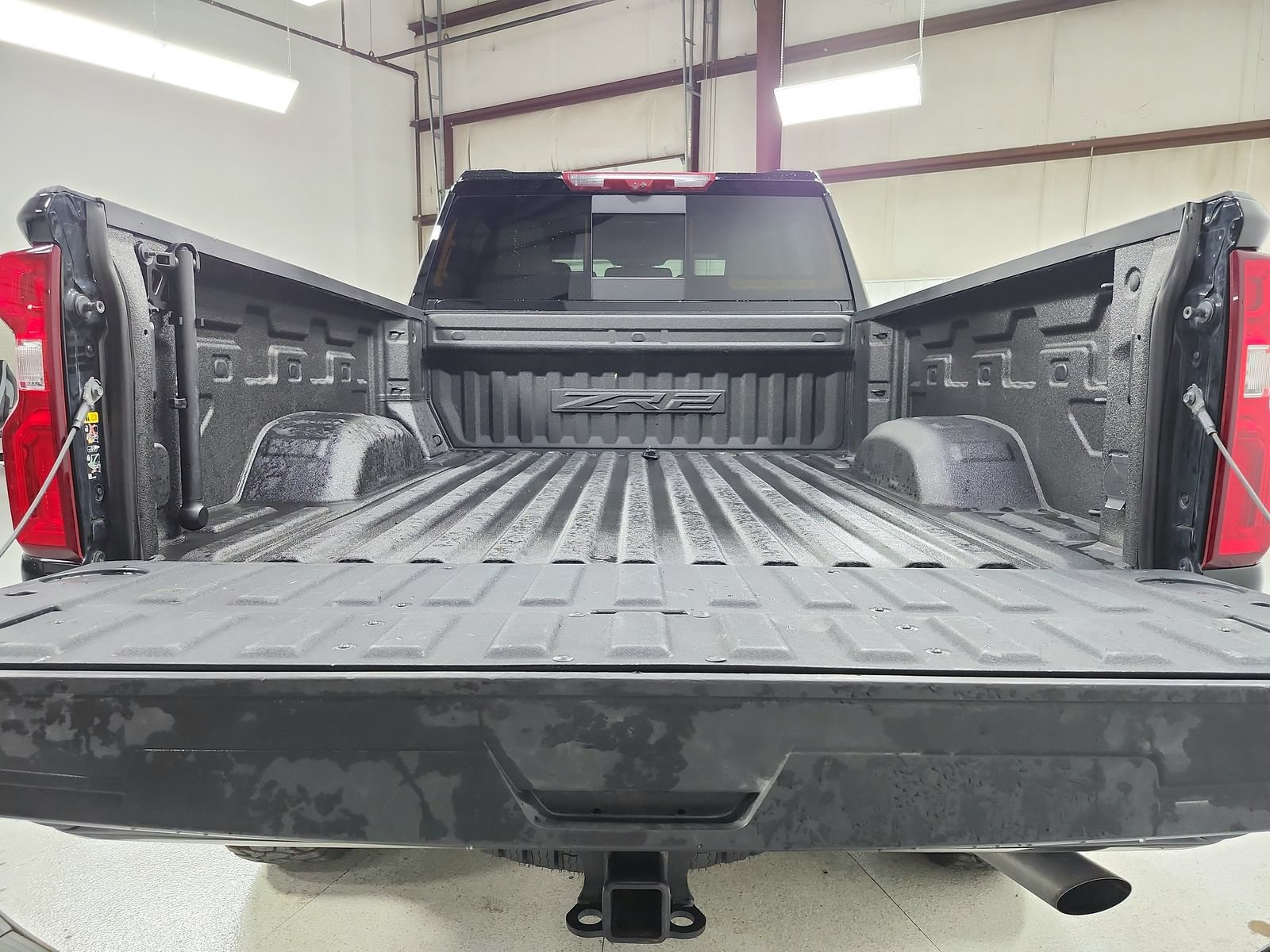 Used 2024 Chevrolet Silverado 2500 ZR2 w/ Technology Package AWD/4WD image 52