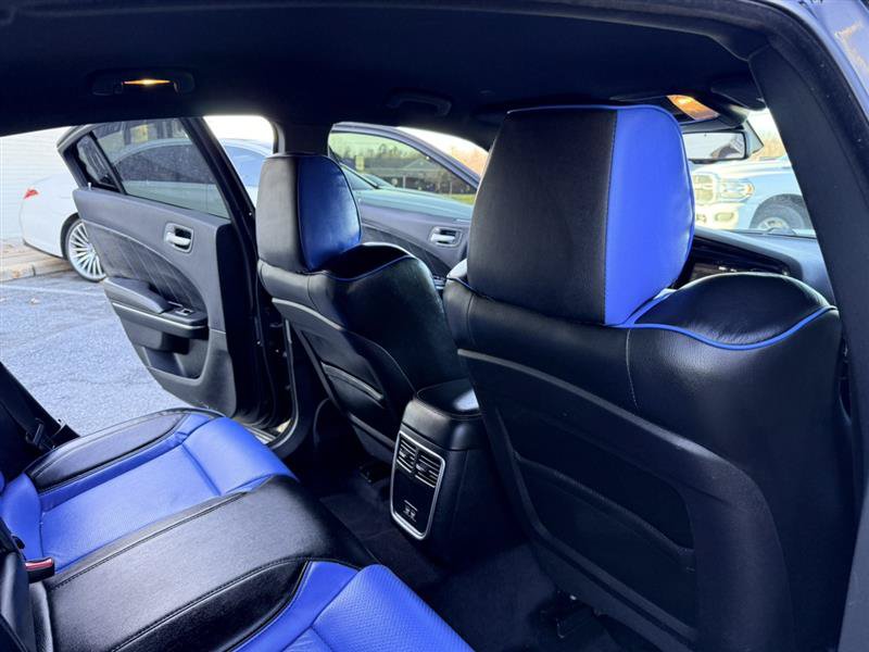 Used 2017 Dodge Charger R/T Scat Pack RWD image 16