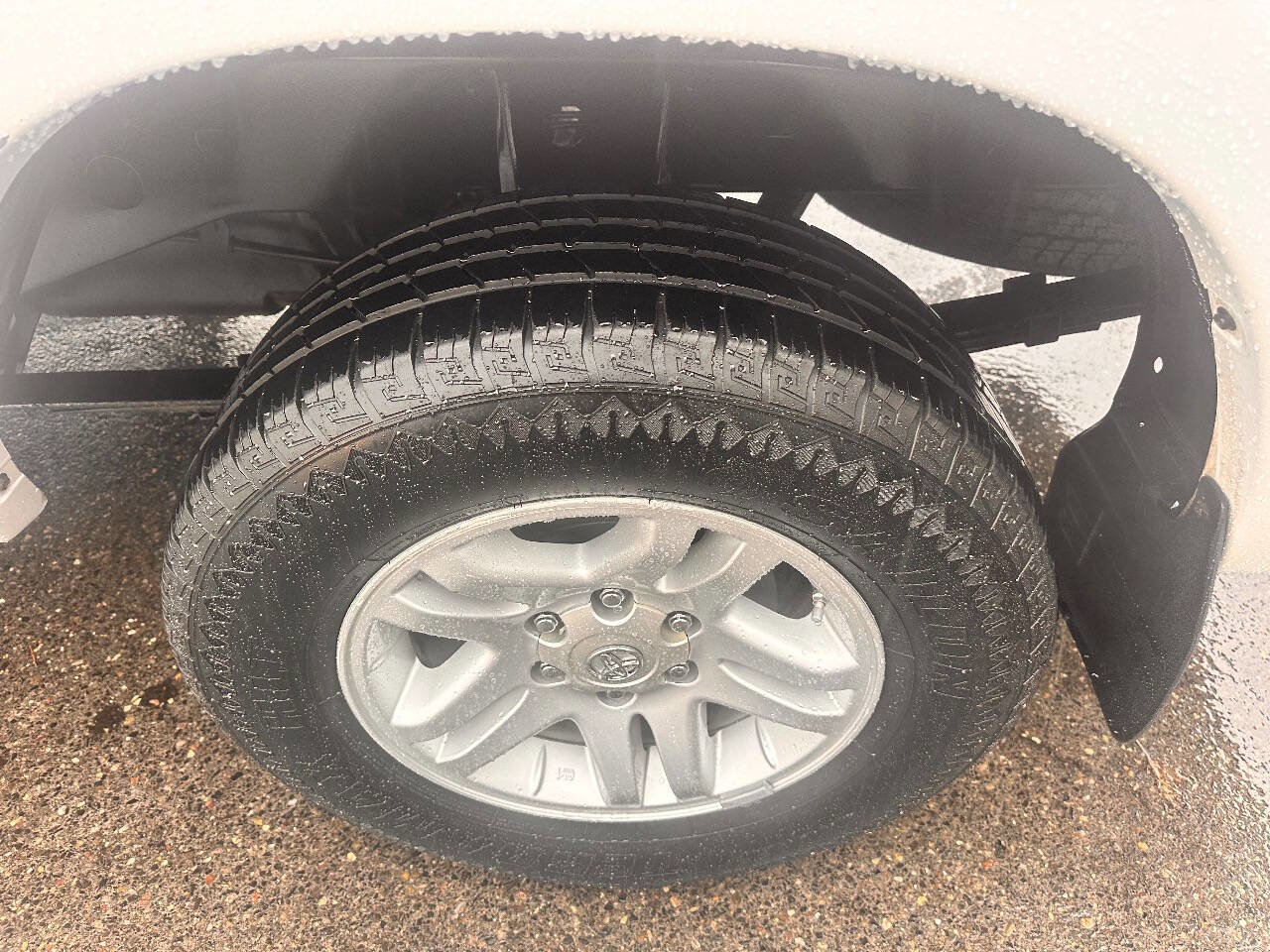 Used 2006 Toyota Tundra Limited image 9