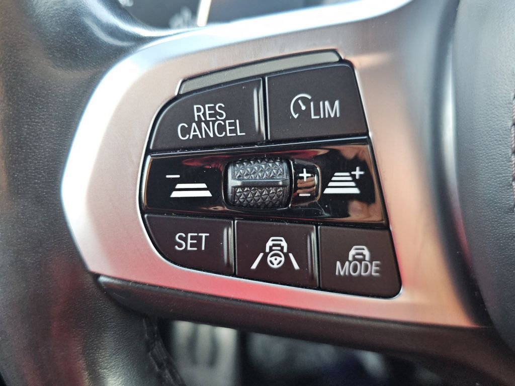 Used 2019 BMW X7 xDrive50i w/ M Sport Package image 17