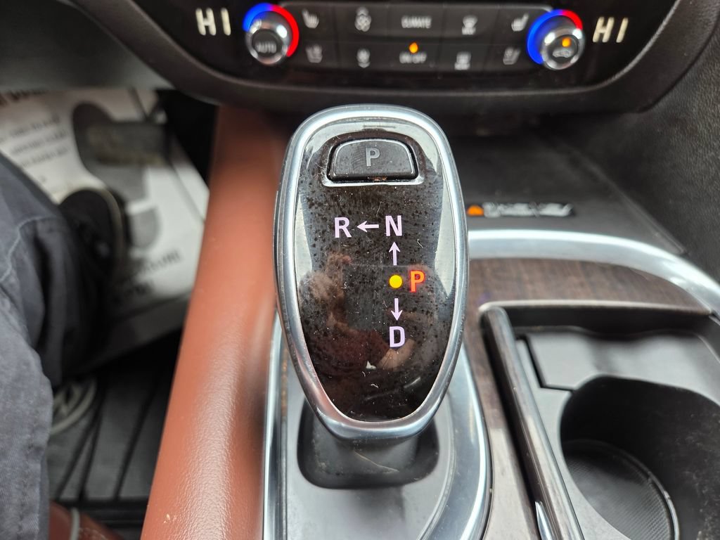 Used 2021 Buick Enclave Avenir w/ Avenir Technology Package AWD/4WD image 34