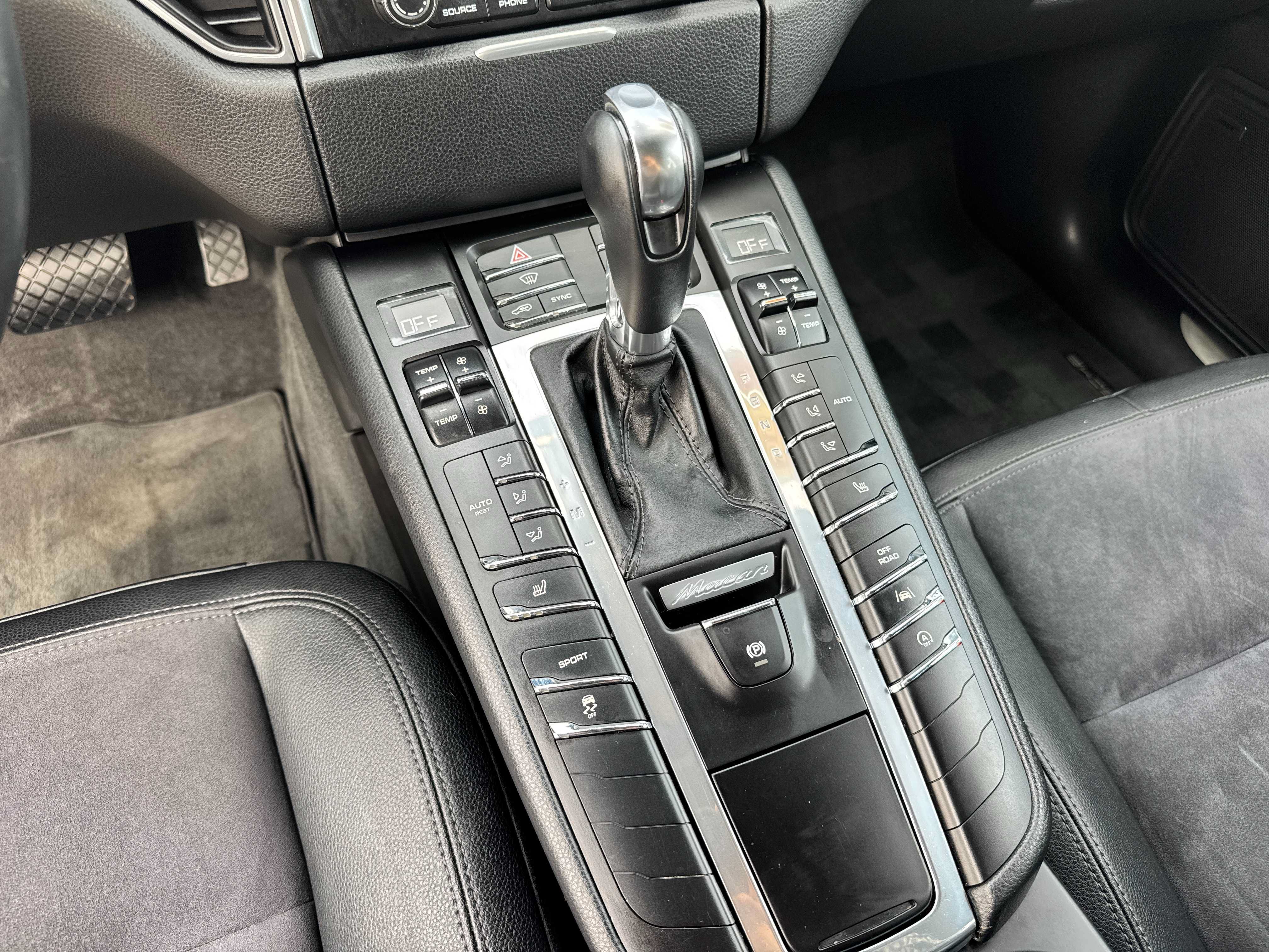 Used 2017 Porsche Macan S AWD/4WD image 20