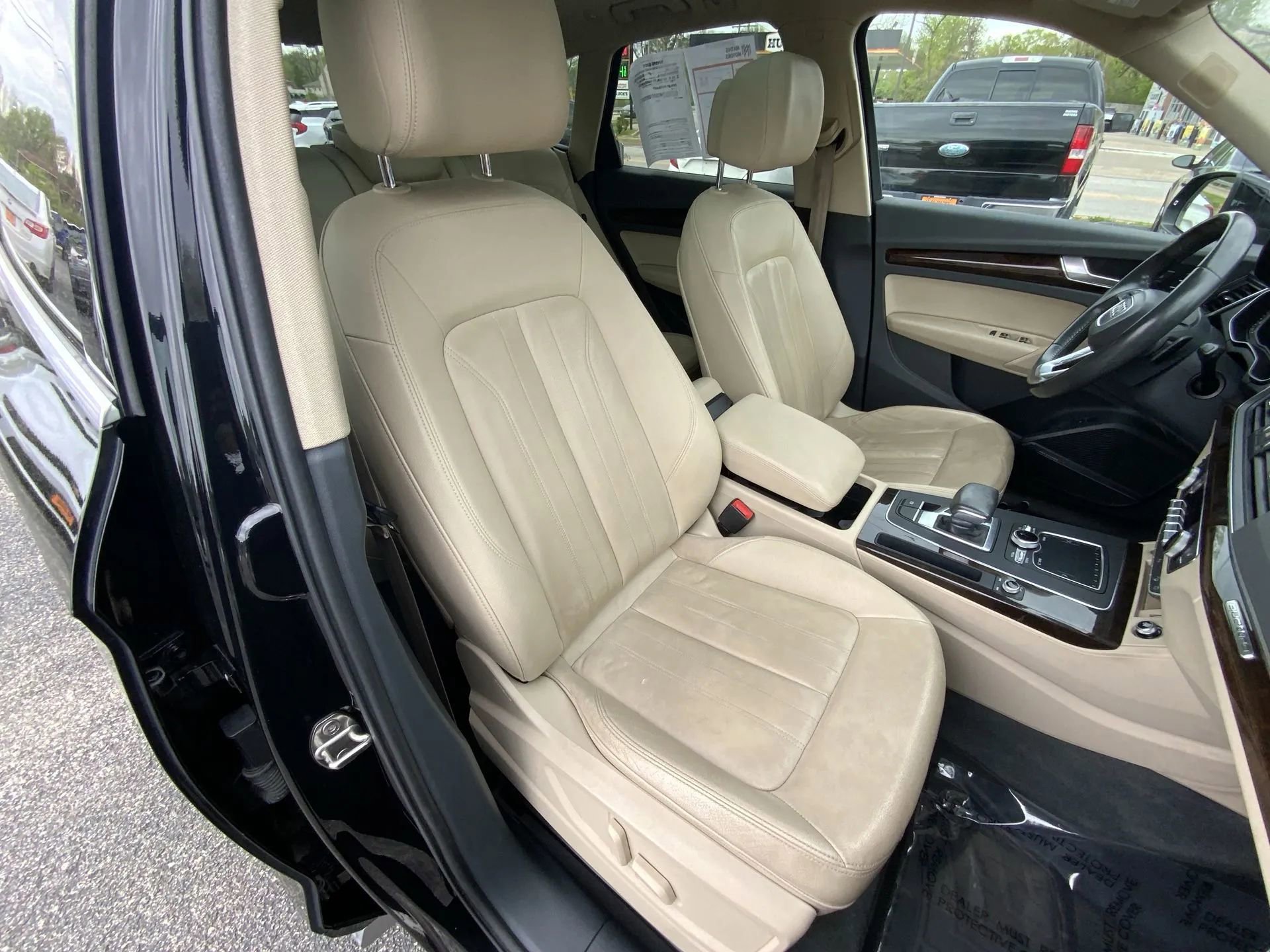 Used 2018 Audi Q5 2.0T Premium Plus w/ Premium Plus Package image 26