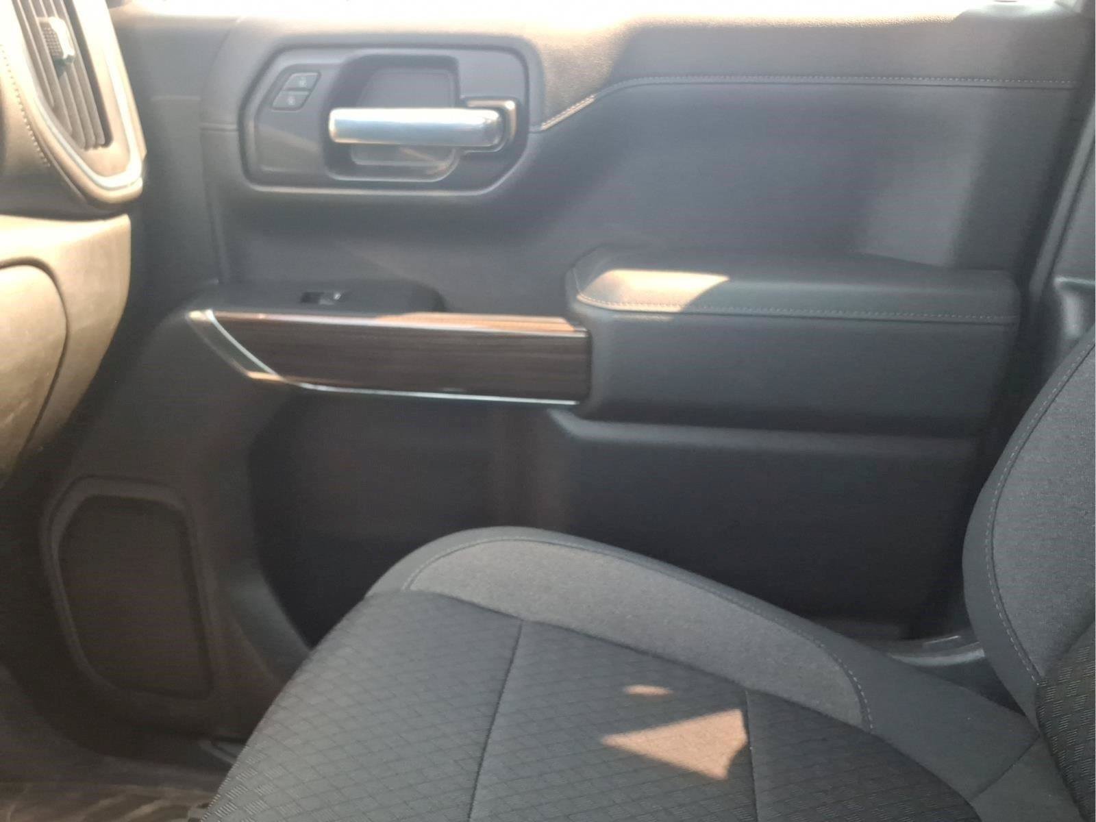 Used 2021 Chevrolet Silverado 1500 LT AWD/4WD image 28