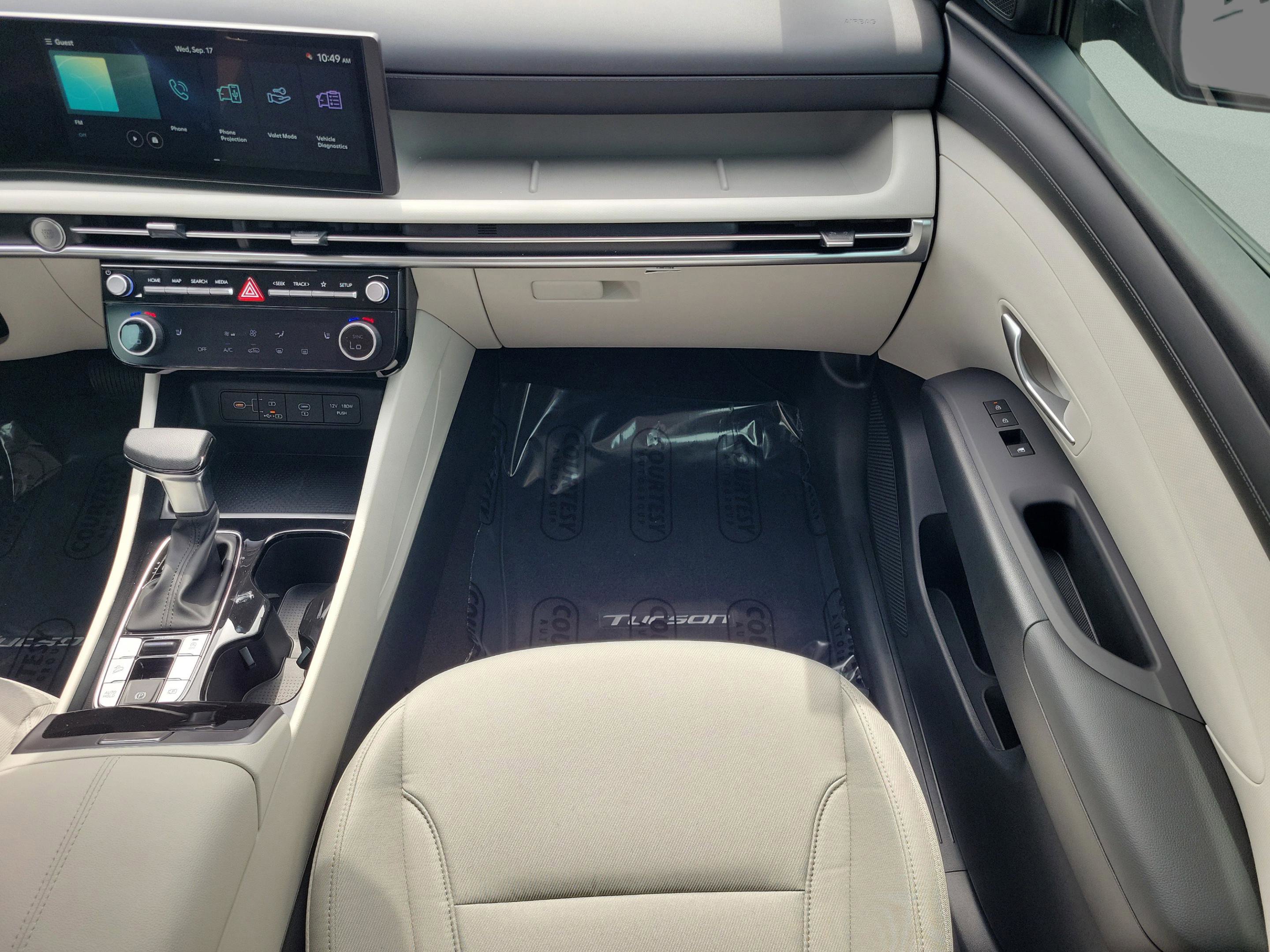 New 2026 Hyundai Tucson SEL image 11