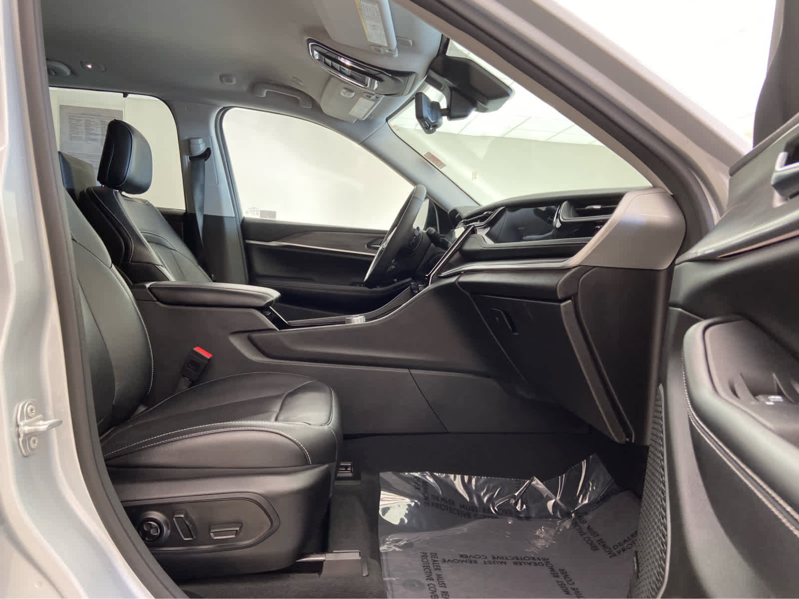 Used 2022 Jeep Grand Cherokee Limited 4xe w/ Rear Seat Video Group 1 image 15