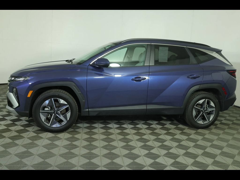 Used 2025 Hyundai Tucson SEL AWD/4WD image 14
