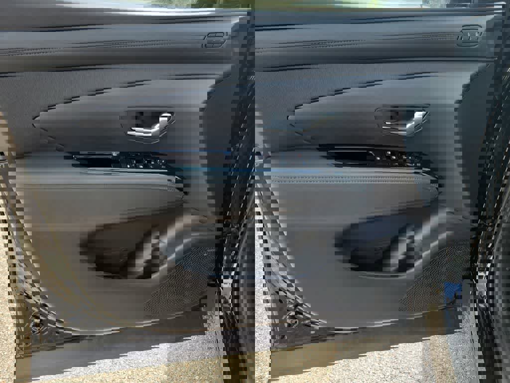 New 2025 Hyundai Santa Cruz Limited image 18