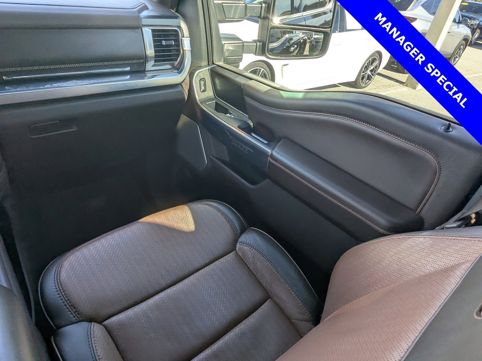 Used 2024 Ford F350 King Ranch w/ Chrome Package image 18