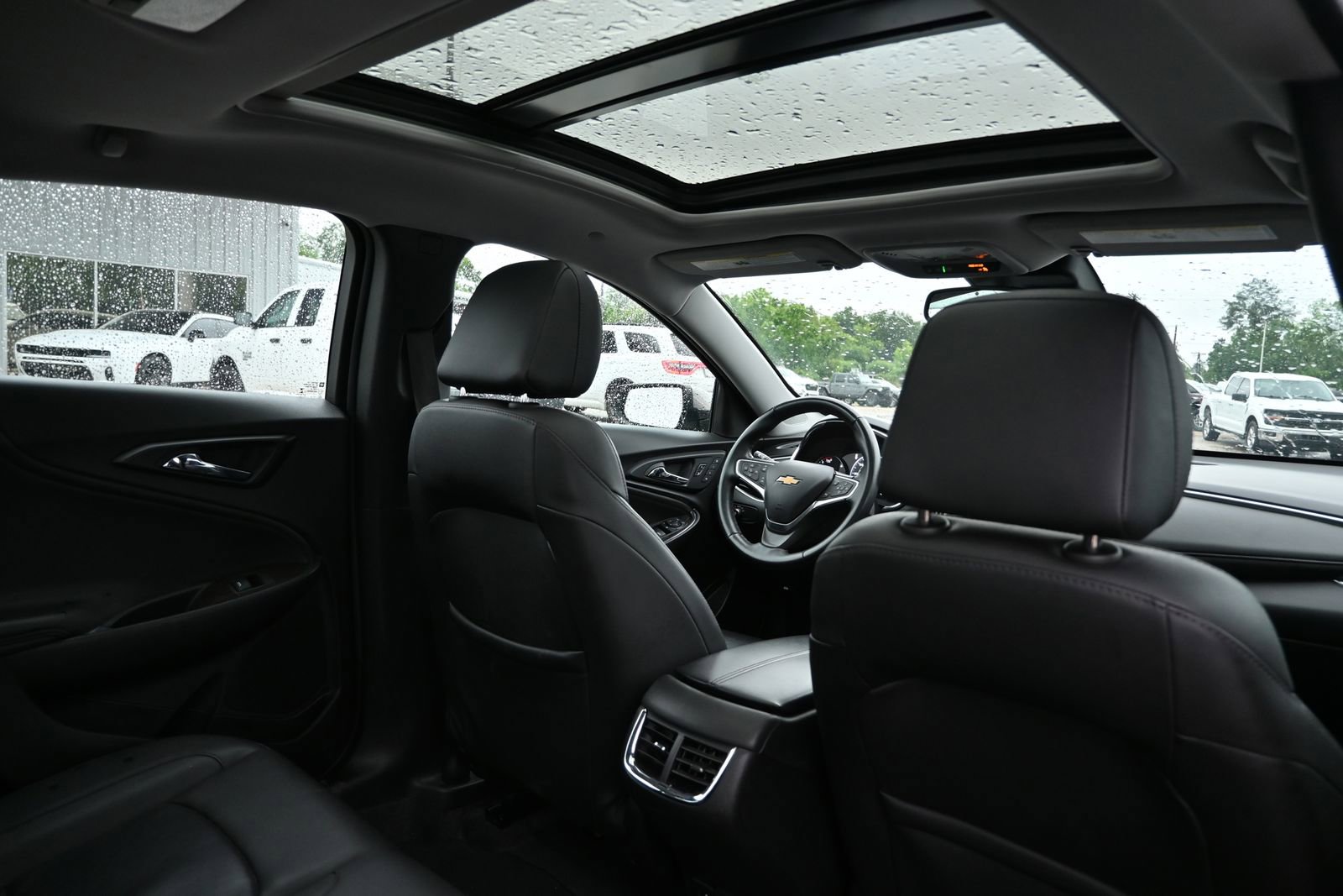 Used 2024 Chevrolet Malibu LT FWD image 32