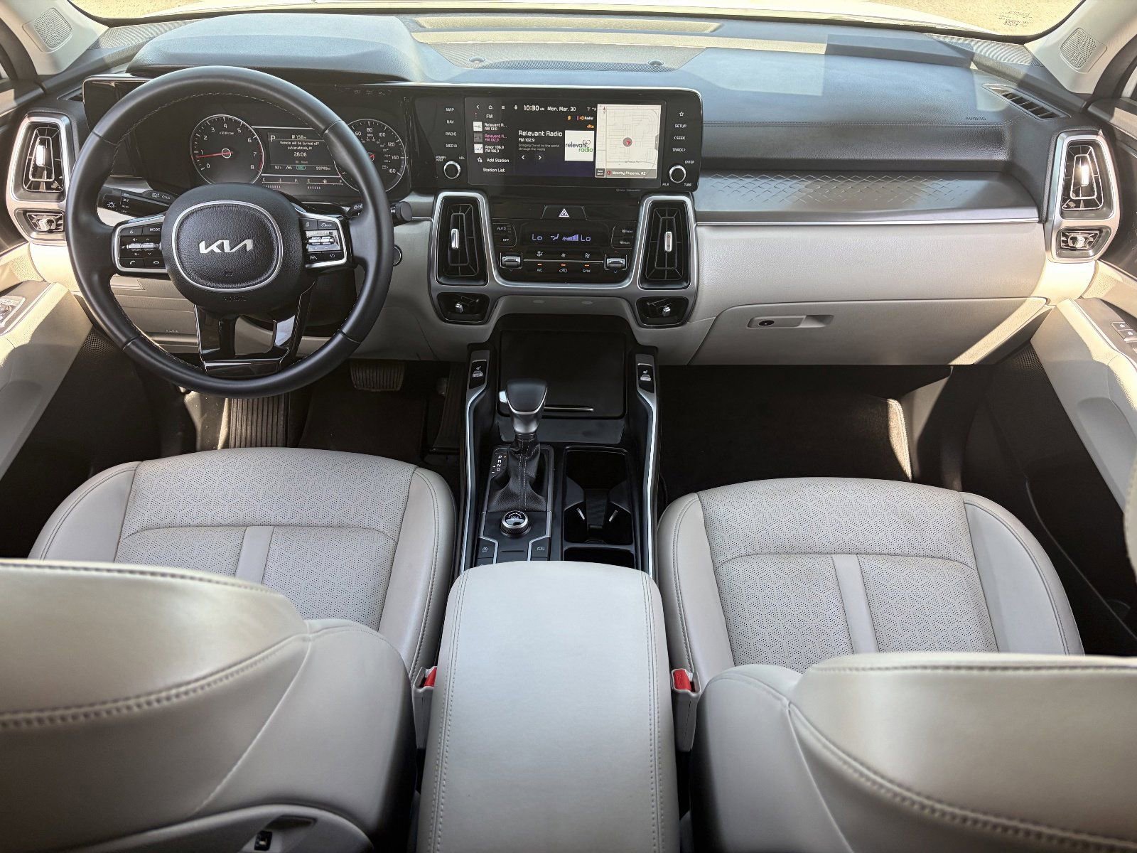 Used 2023 Kia Sorento S w/ Panoramic Sunroof Package image 16