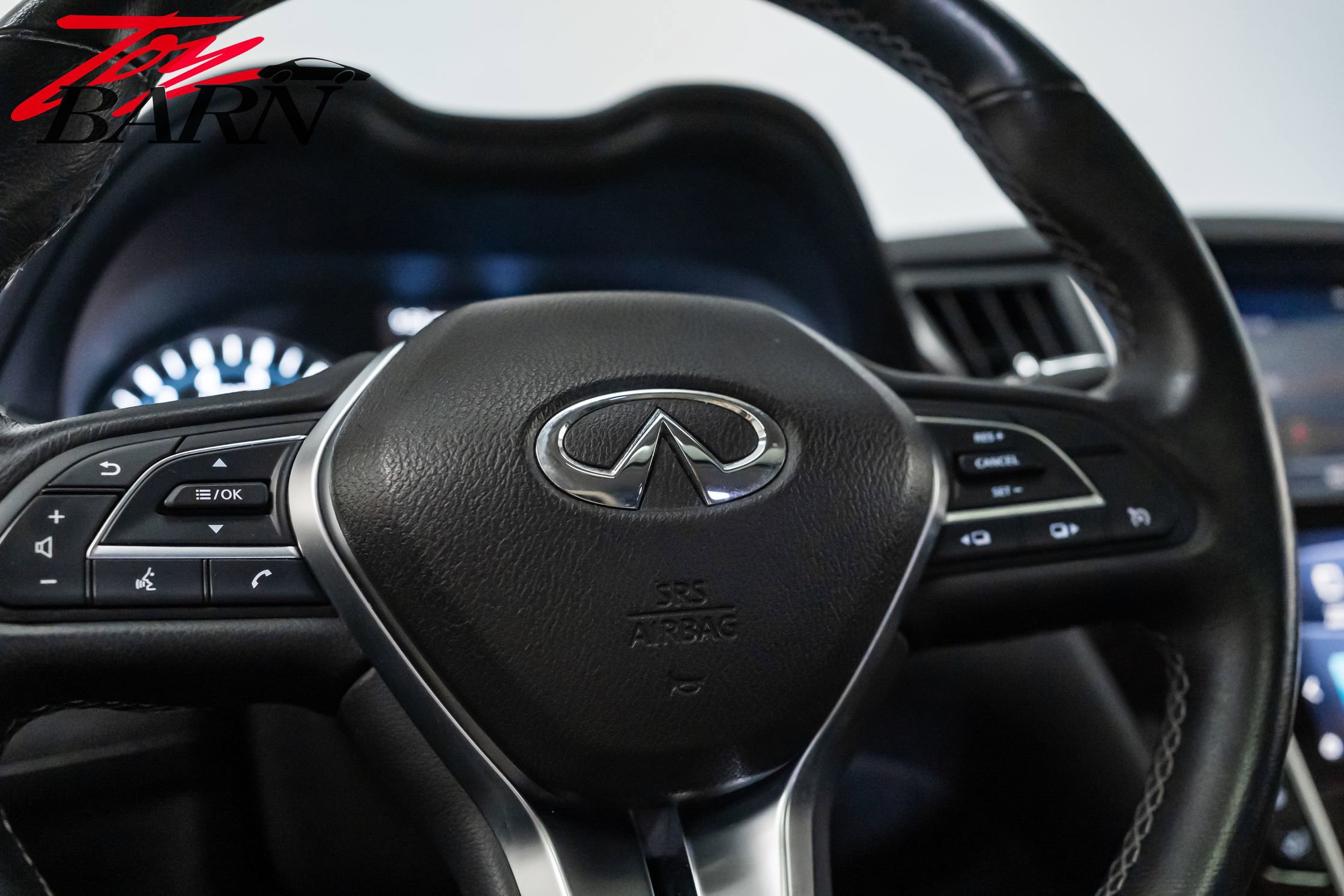 Used 2018 INFINITI Q50 Luxe w/ Essential Package (3.0T Luxe) image 29