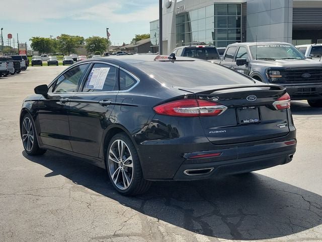 Used 2020 Ford Fusion Titanium FWD image 3