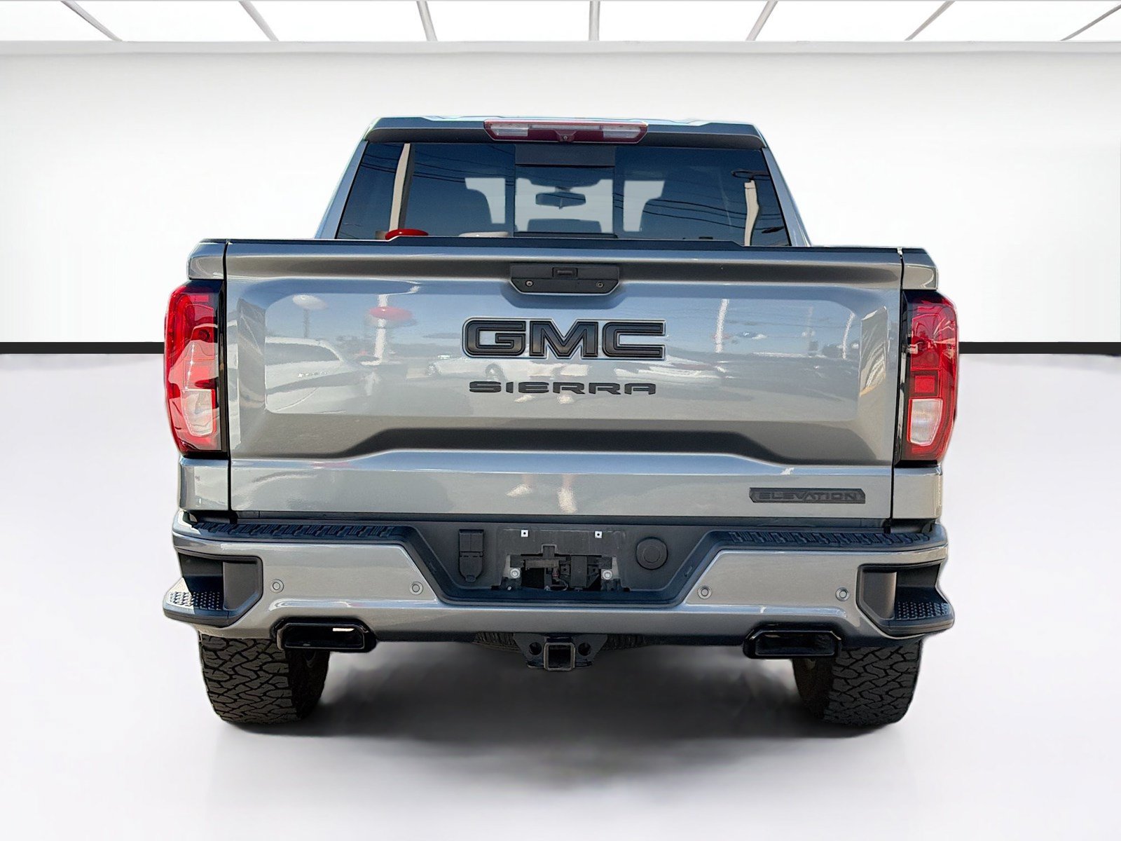 Used 2020 GMC Sierra 1500 Elevation w/ Elevation Value Package AWD/4WD image 5