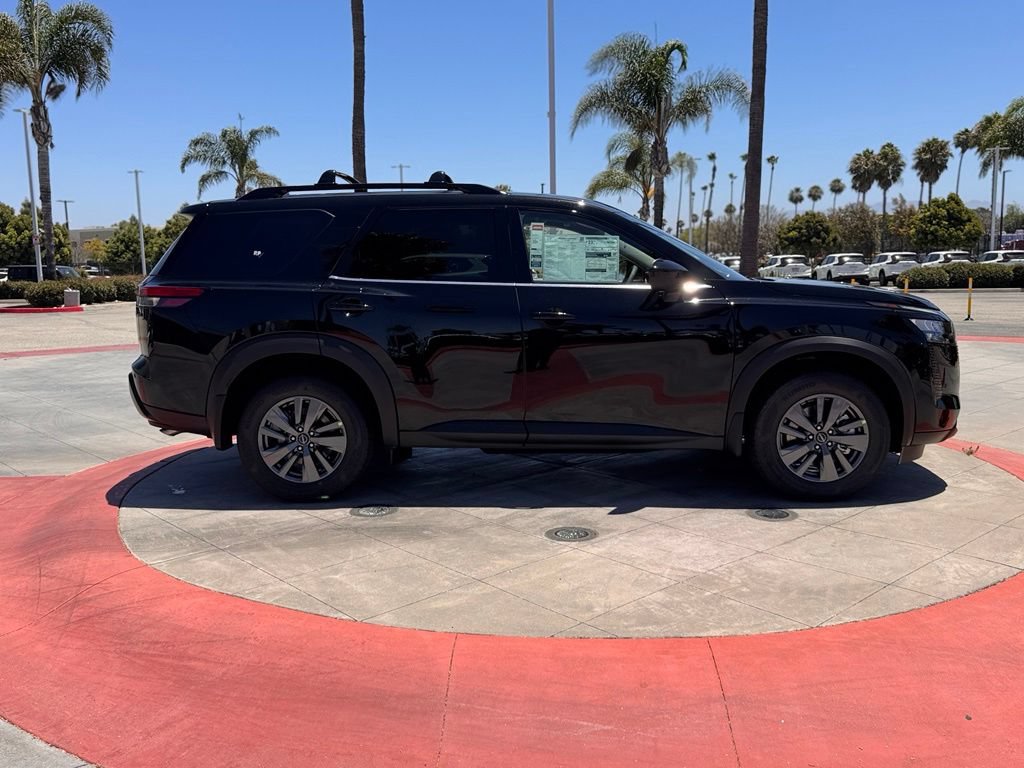 New 2026 Nissan Pathfinder SV w/ Cargo Package FWD image 9