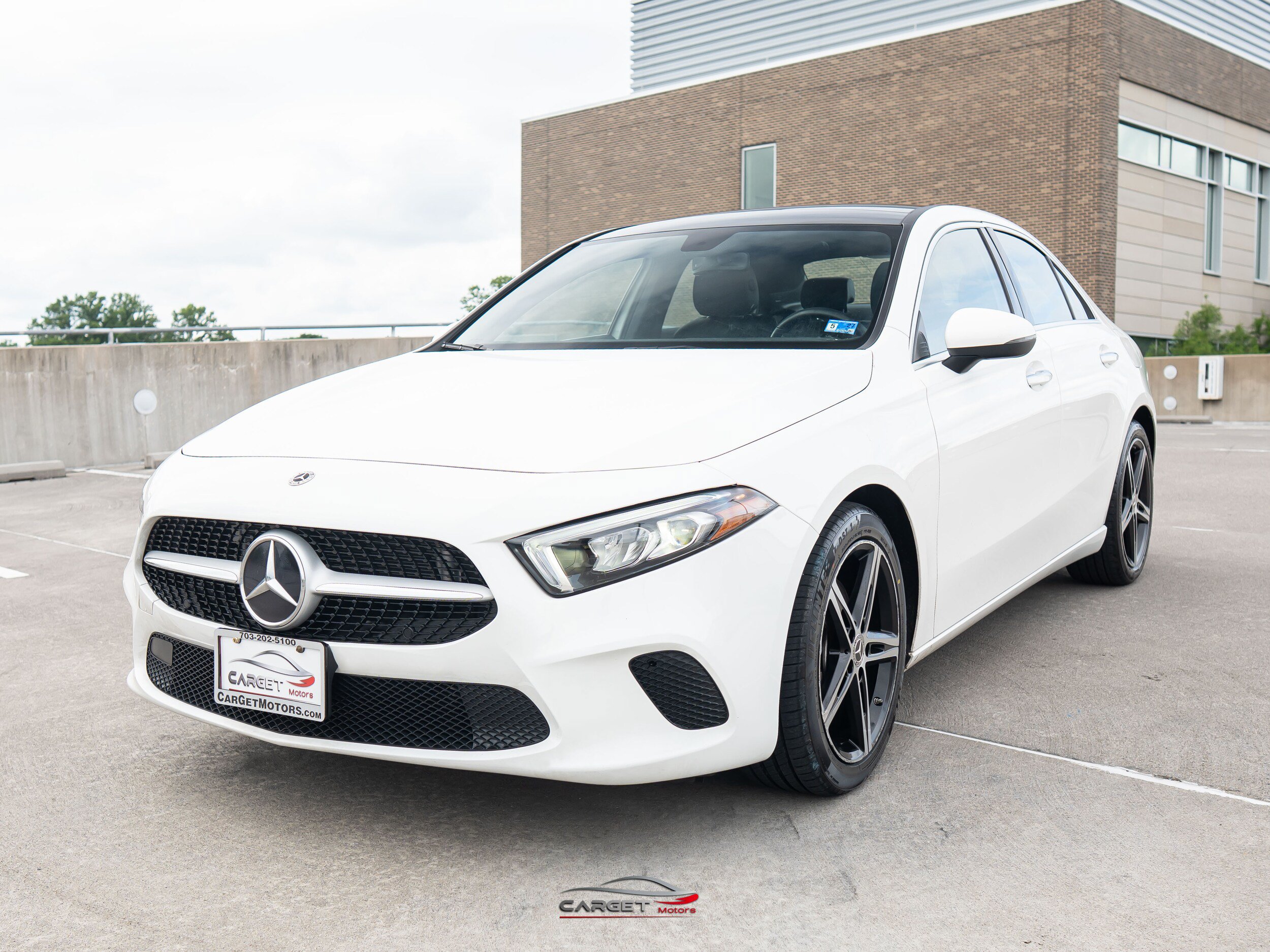 Used 2022 Mercedes-Benz A 220 4MATIC w/ Premium Package Lite image 3