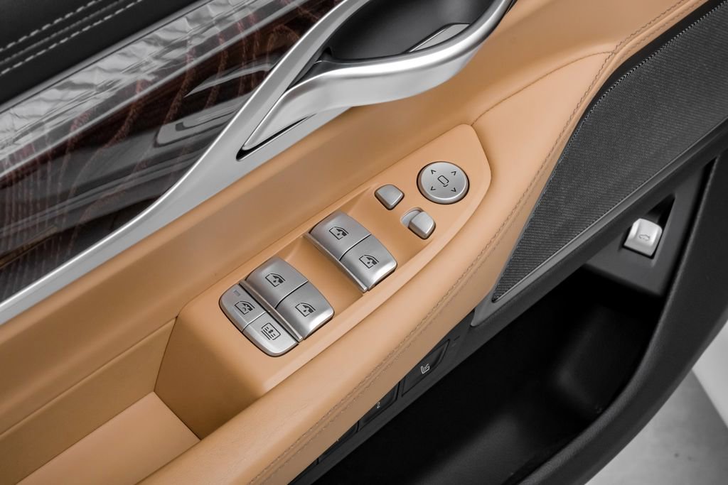 Used 2020 BMW ALPINA B7 xDrive image 46