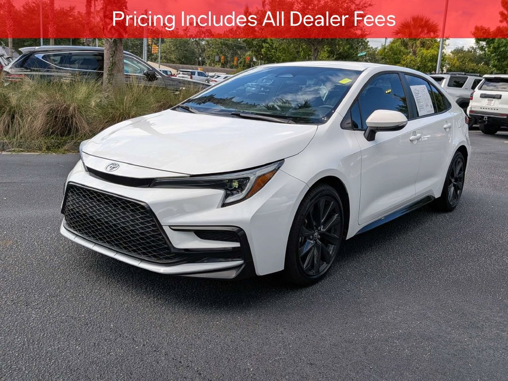 Certified 2024 Toyota Corolla SE FWD image 9