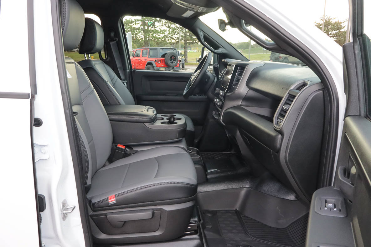 New 2027 RAM 3500 Tradesman AWD/4WD image 25