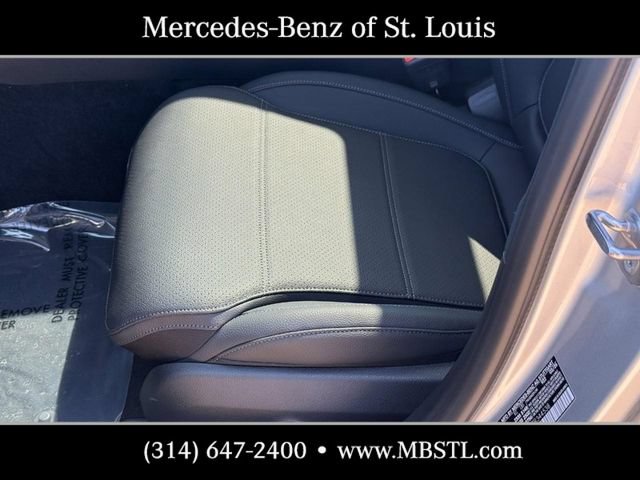 New 2026 Mercedes-Benz C 300 4MATIC Sedan image 15
