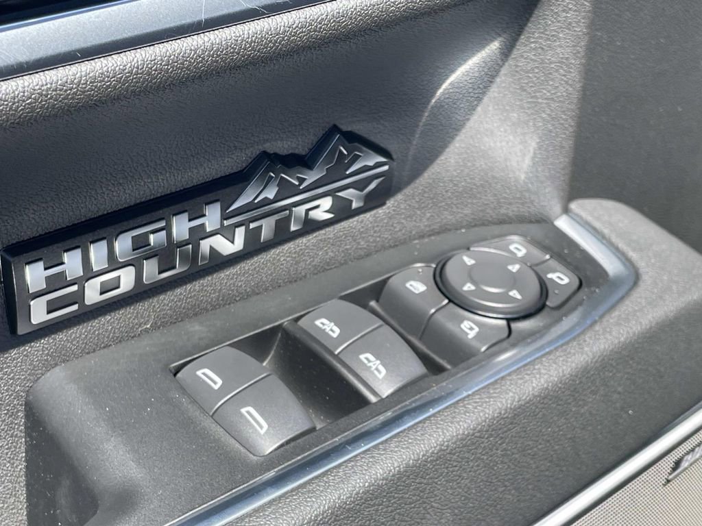 New 2026 Chevrolet Silverado 1500 High Country AWD/4WD image 16