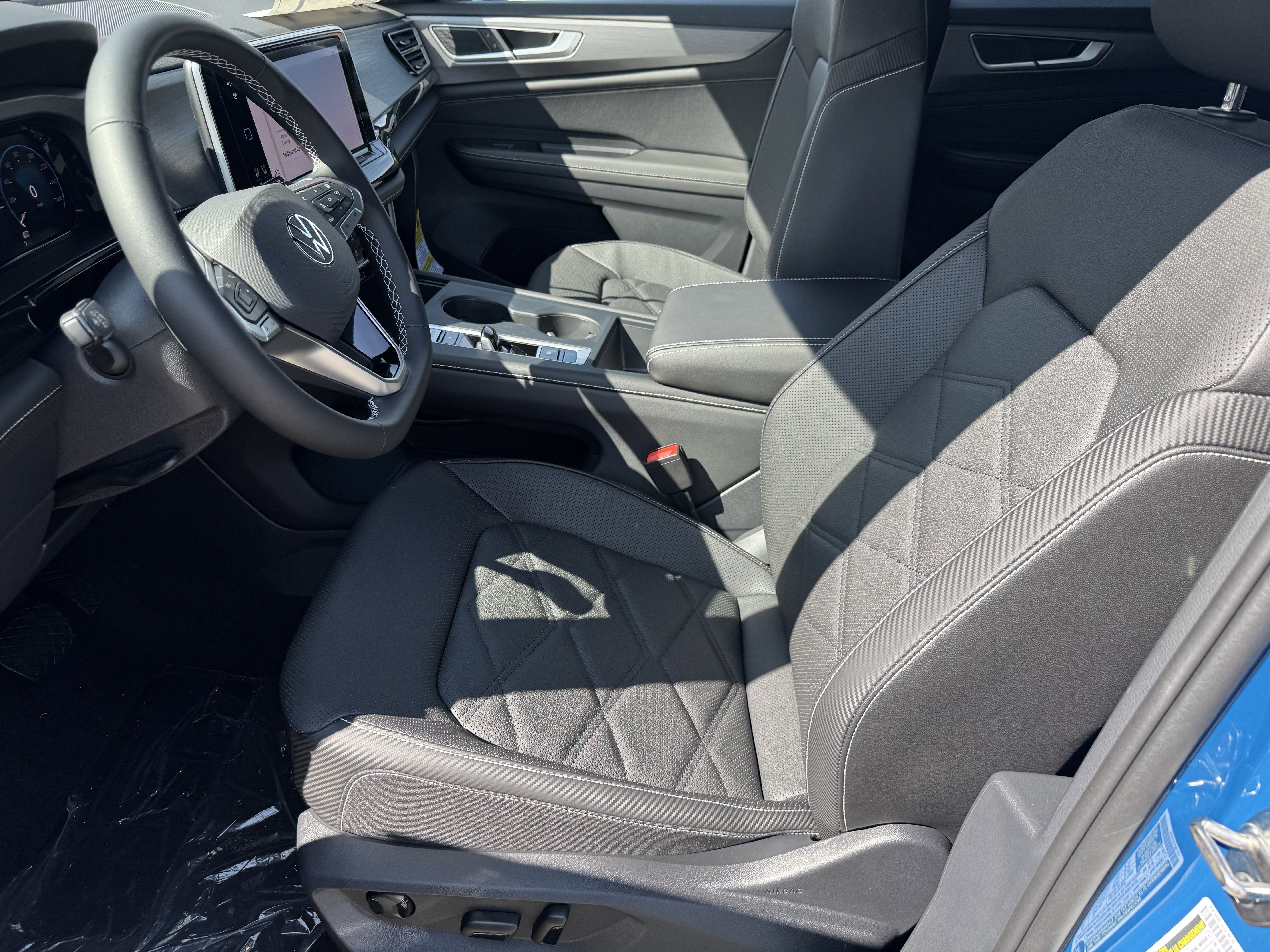 New 2026 Volkswagen Atlas Cross Sport SE image 5