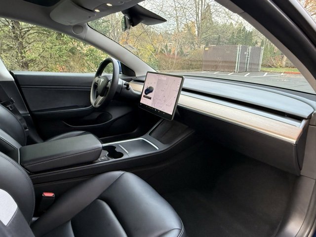 Used 2021 Tesla Model 3 Long Range image 7