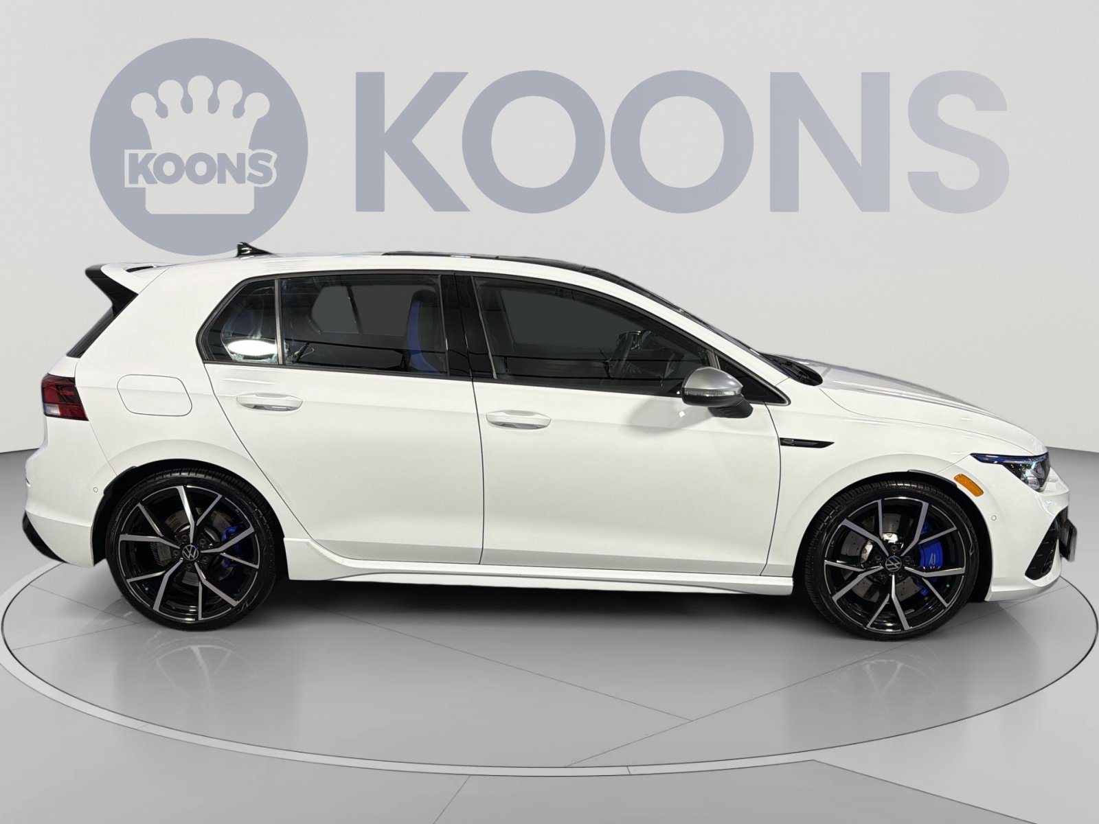 Used 2023 Volkswagen Golf R AWD/4WD image 8