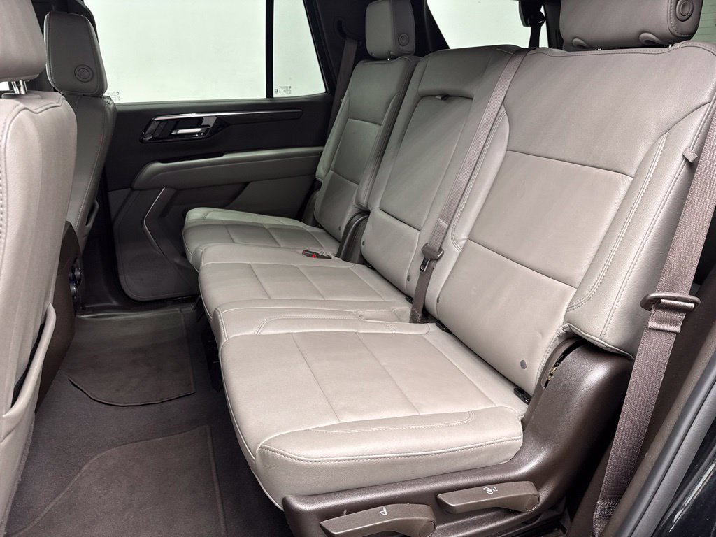 Used 2025 Chevrolet Tahoe LT RWD image 20