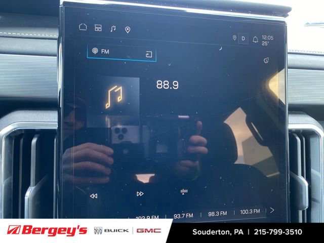 Certified 2025 GMC Acadia Elevation image 16