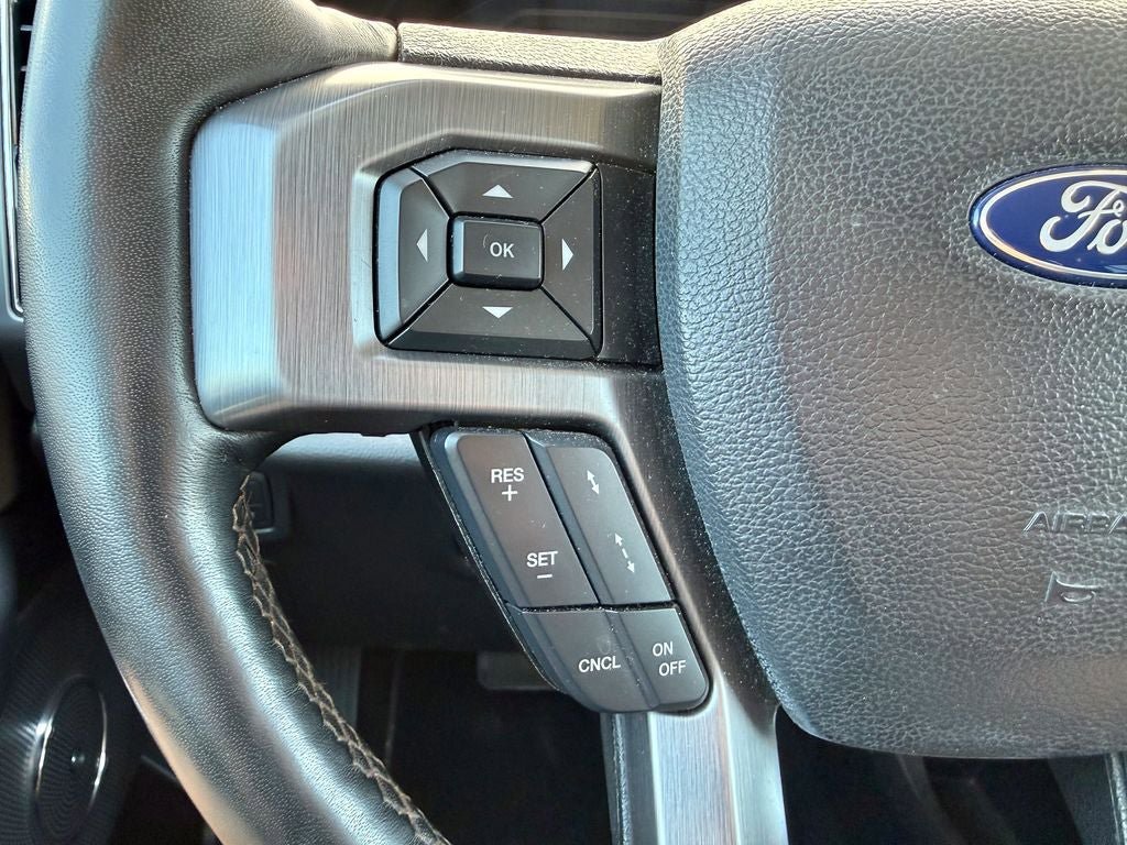 Used 2019 Ford Expedition Platinum AWD/4WD image 24