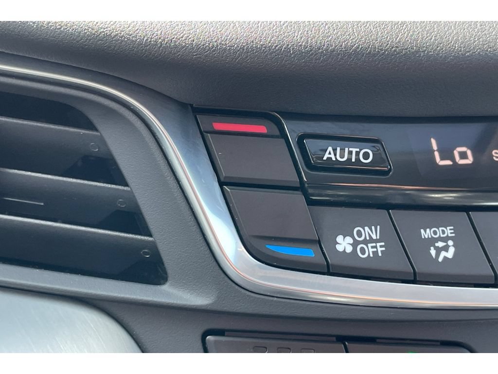 Certified 2025 Acura TLX w/ Technology Package FWD image 27