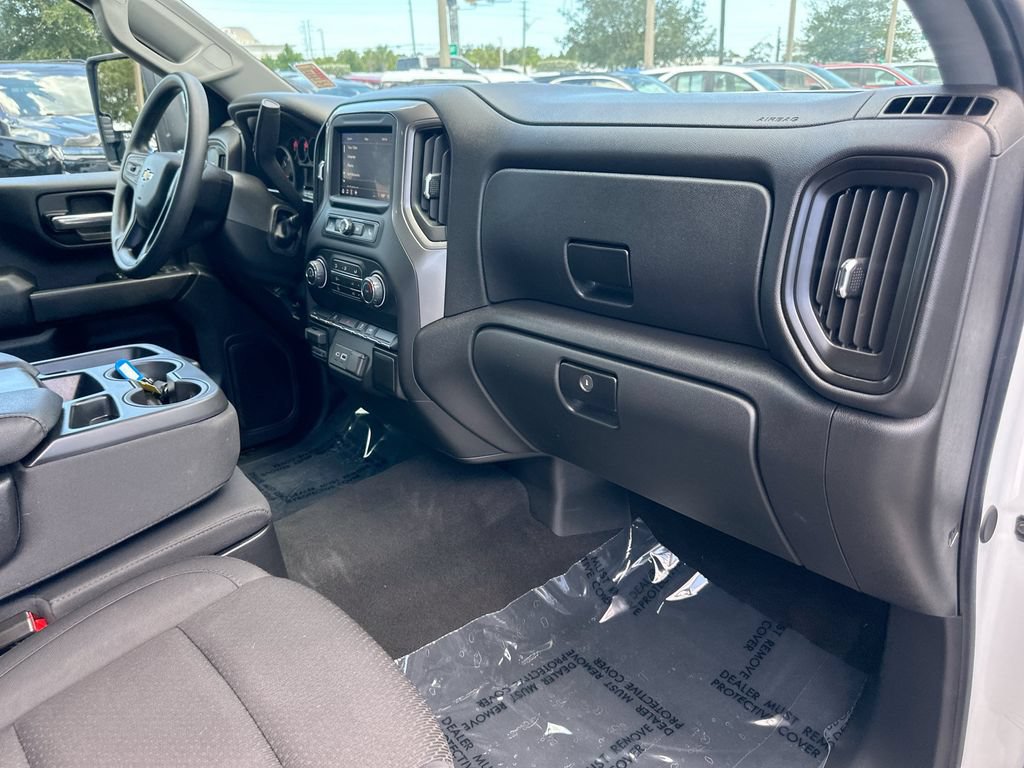 Certified 2026 Chevrolet Silverado 2500 Custom RWD image 26